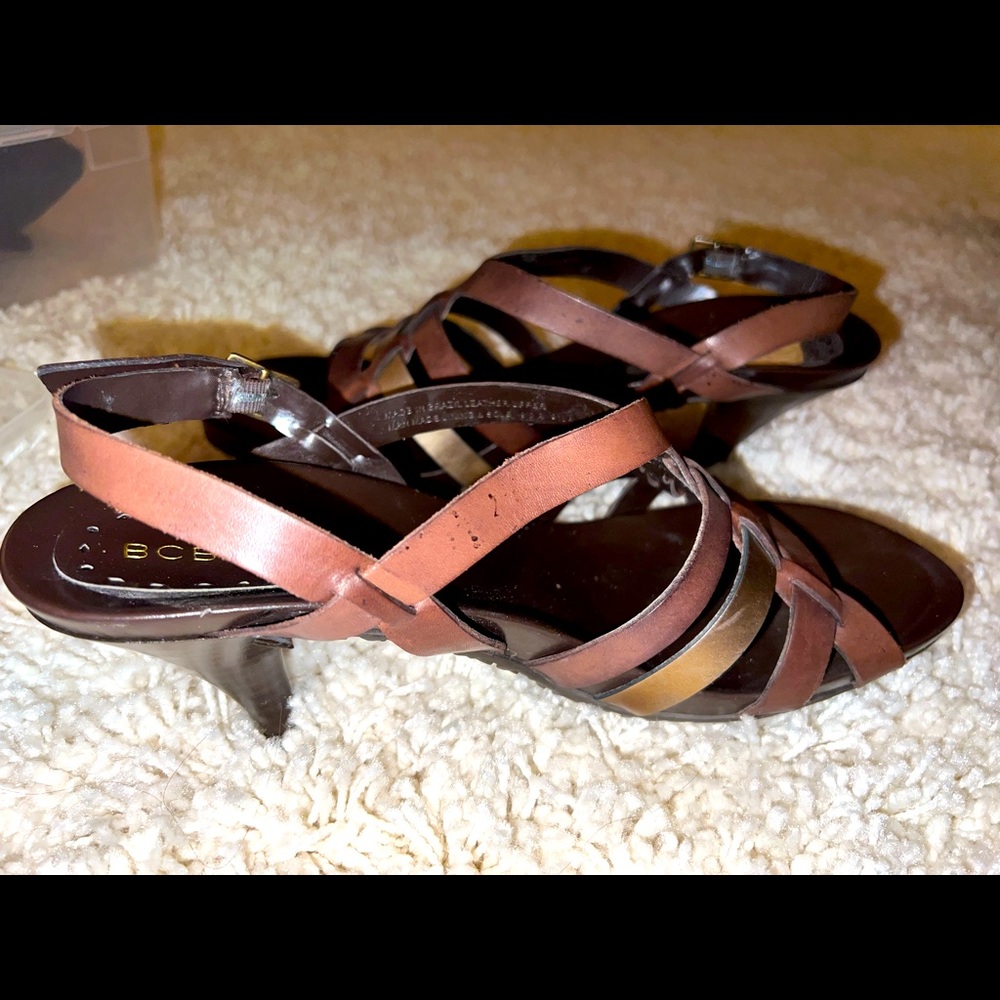 BCBG, 9.5, All leather, soles look like they’ve never been worn.
